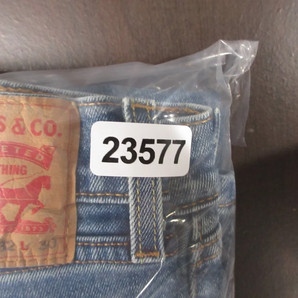Levis Jeans Mens 32x30 Blue 505 Regular Straight Faded Whisker Zip Denim Pants